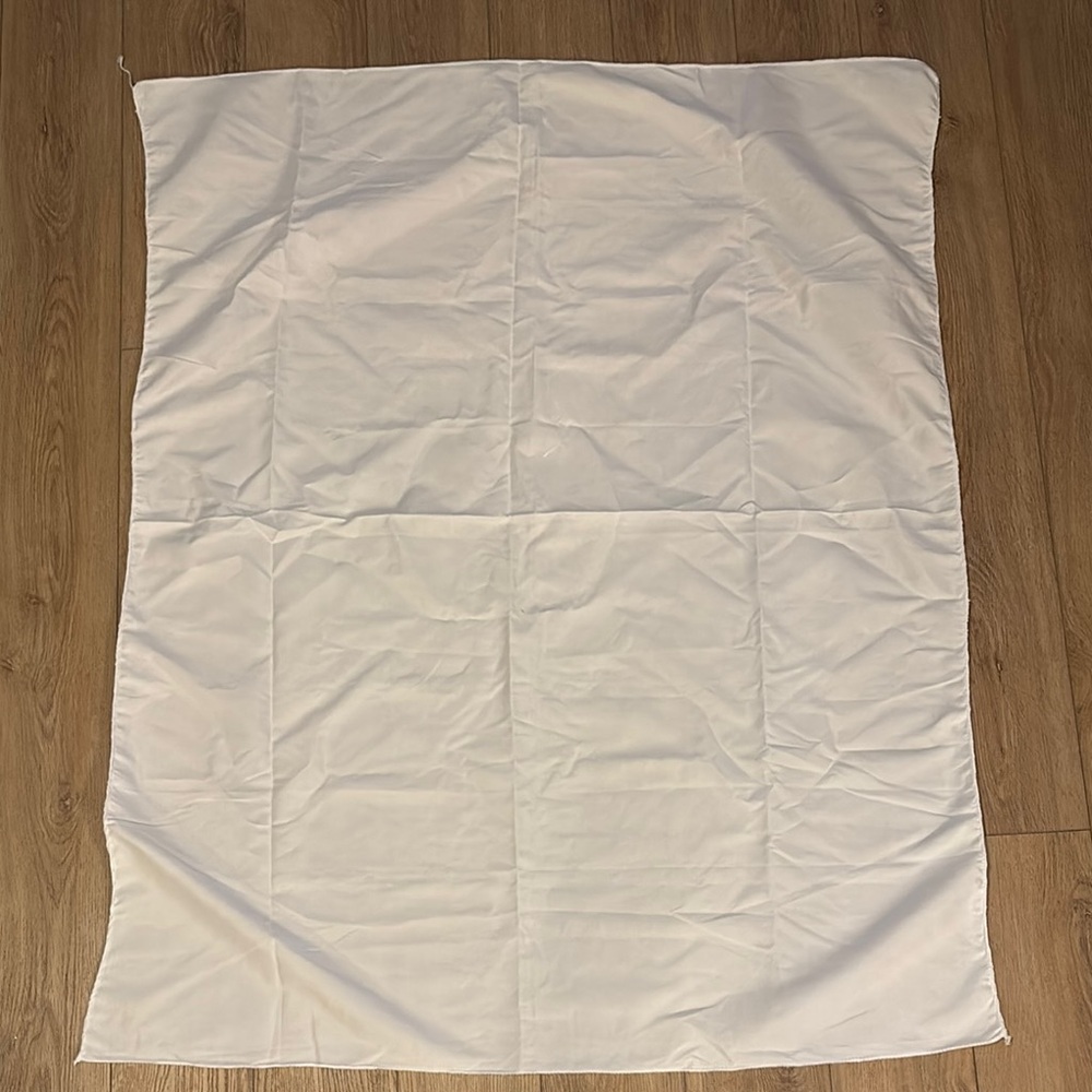 ⚪️ 38” x 30” Versatile White Fabric Piece